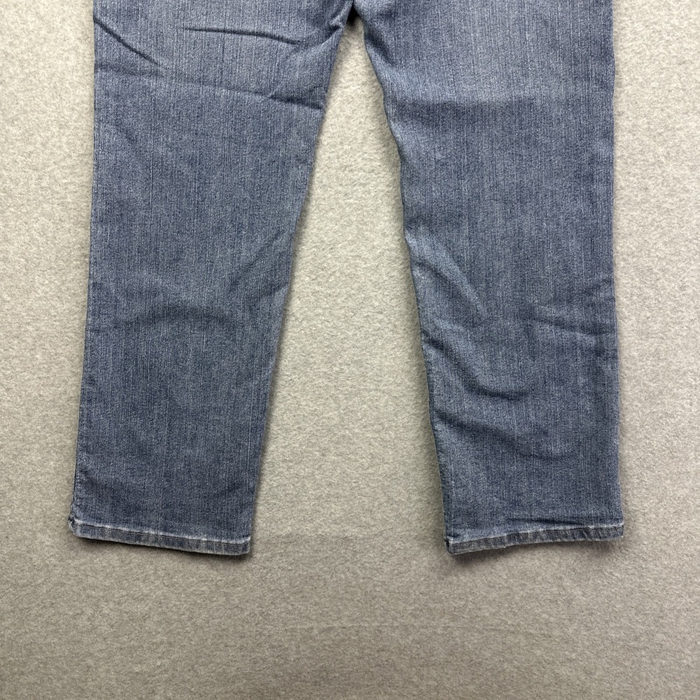Lee Women's Classic Fit Straight Leg Jeans Size 14‎ Short - Picture 5 of 9